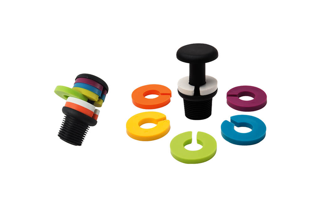 Glass marker and stopper set,  6 colour ID ring